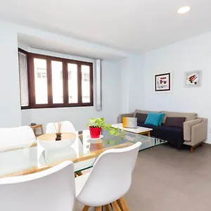 canteras-luxury-beach-apartments.in-canary-islands.com/